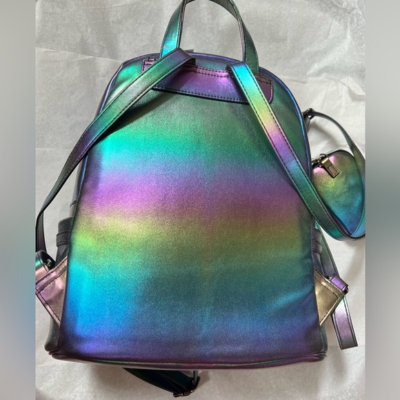 NEW Madden Girl Iridescent Purple CHROME Rainbow Backpack Bag purse OIL SLICK - Picture 5 of 7